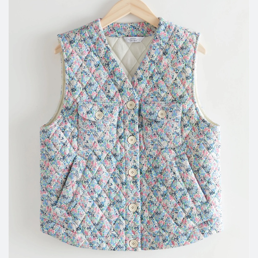 NWT & Other Stories Floral Quilted Padded Vest